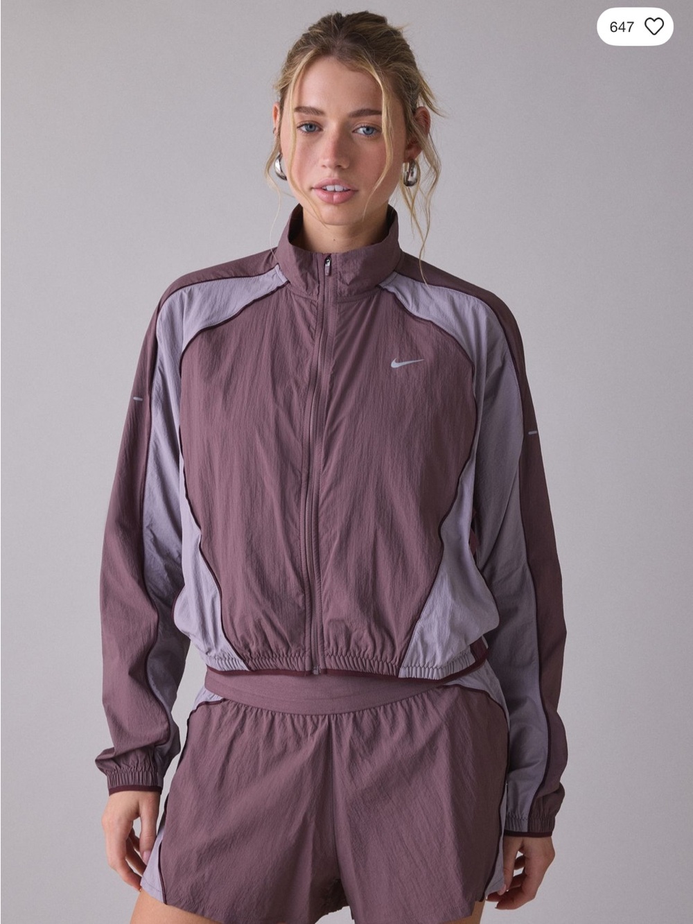 Nike plum windbreaker size small NWT